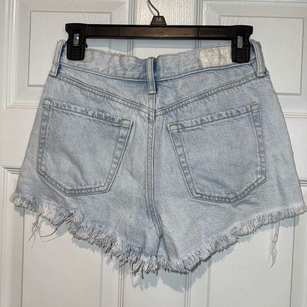 PacSun Blue Jean Shorts Distressed High-Rise Festival. Size 26 - Picture 2 of 4